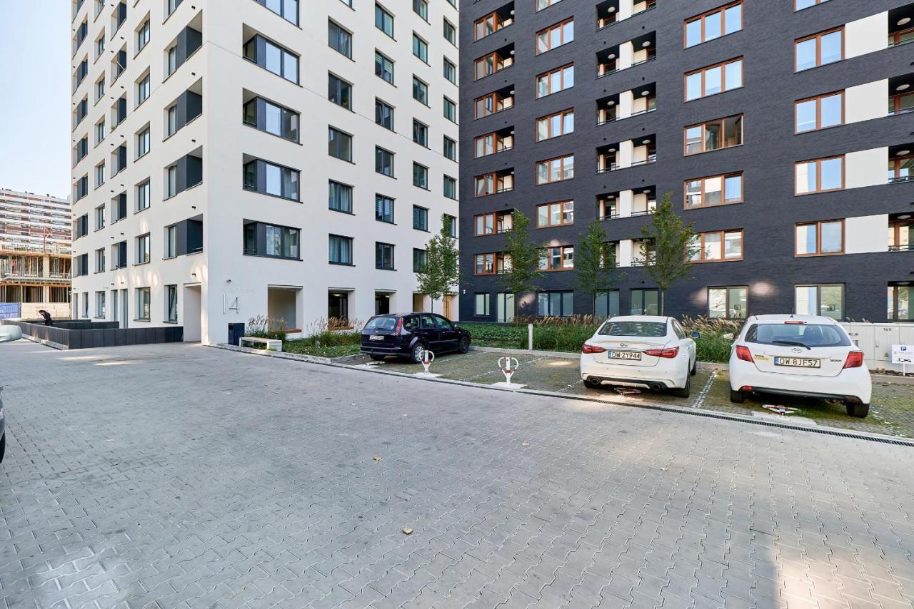 Exclusive Apartments Gwiazdzista With Free Garage Wroclaw By Noclegi Renters Εξωτερικό φωτογραφία