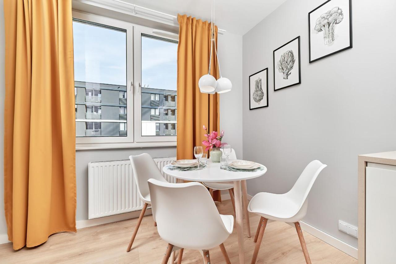 Exclusive Apartments Gwiazdzista With Free Garage Wroclaw By Noclegi Renters Εξωτερικό φωτογραφία