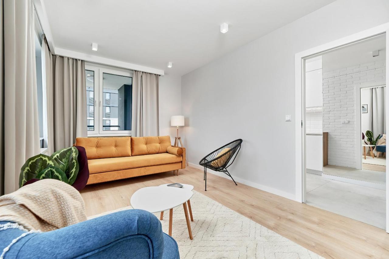 Exclusive Apartments Gwiazdzista With Free Garage Wroclaw By Noclegi Renters Εξωτερικό φωτογραφία